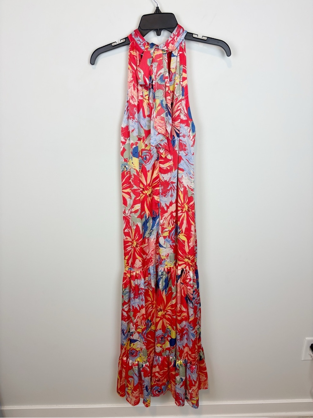 Vince Camuto Oscar Halterneck Tiered Maxi Dress Size M - Picture 4 of 11